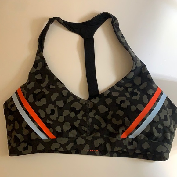 Like new Sarah’s day x WFA camo sports bra - Picture 1 of 1
